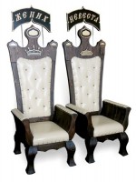 Кресла для ресторана "Свадебные" (массив сосны, старение, текстиль) - Мебельная компания "ИРБЕЯ" - Производство мебели