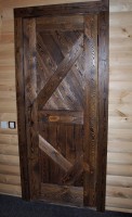 Дверной блок (тип 3), двери (массив сосны, старение) - Мебельная компания "ИРБЕЯ" - Производство мебели